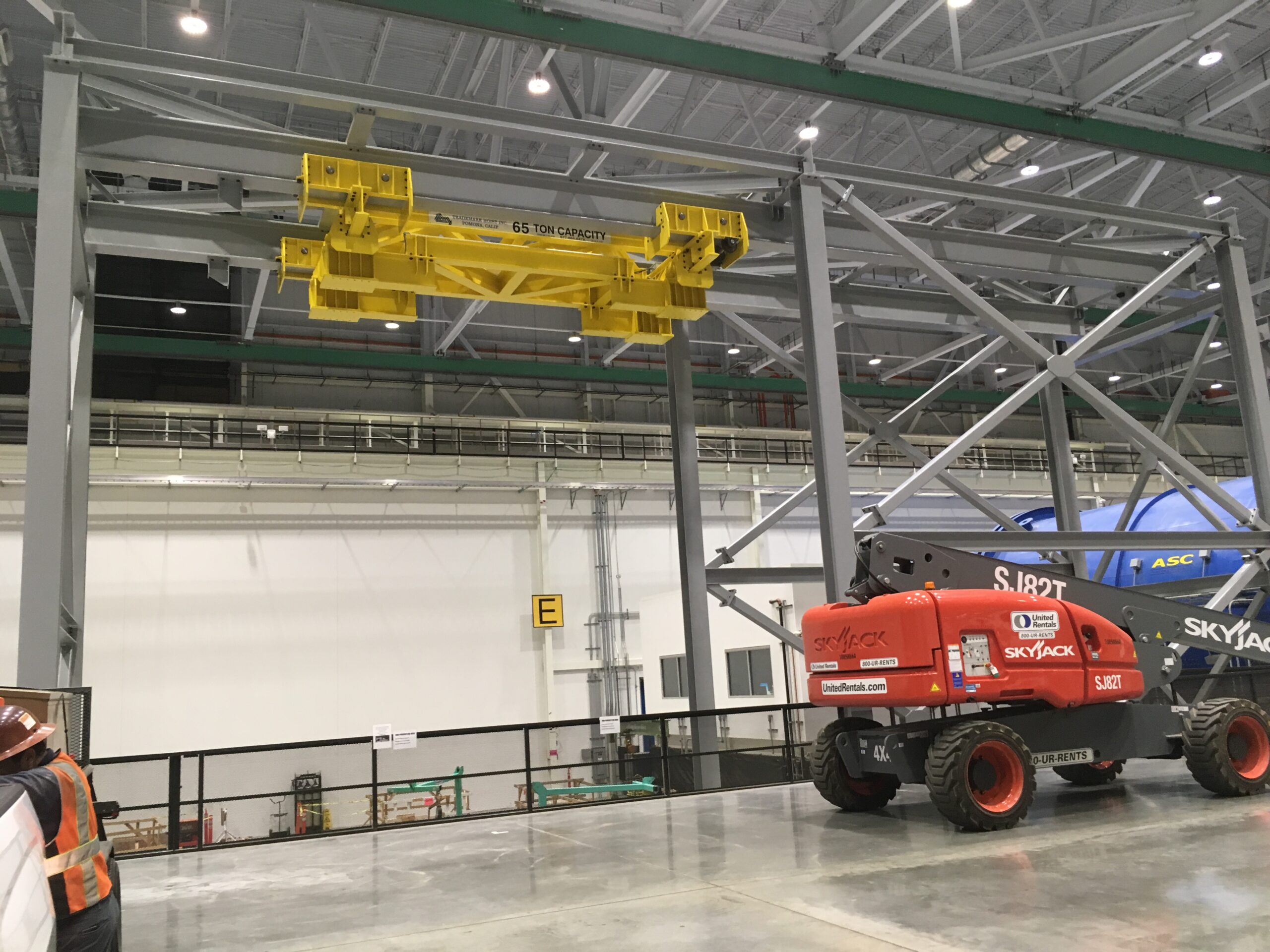 An indoor instrustrial crane being test